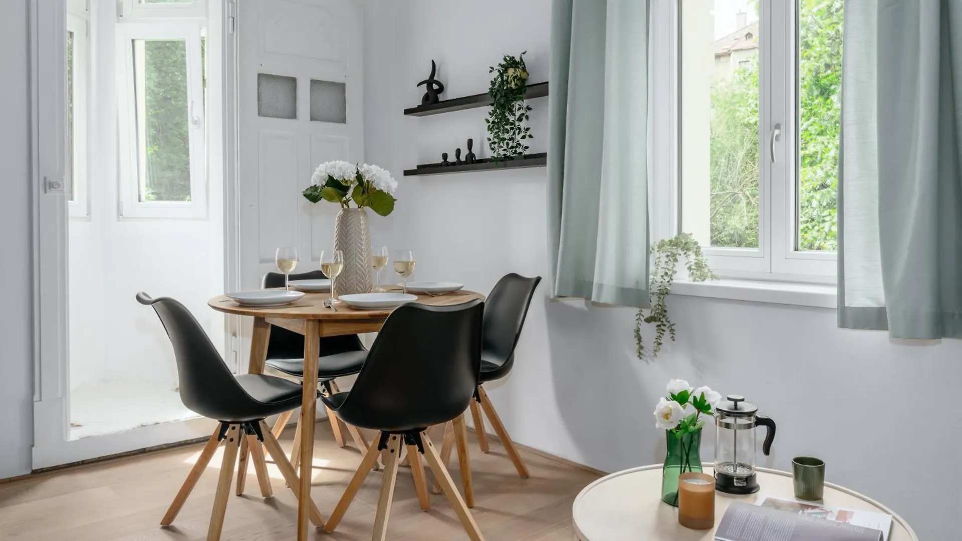 Prague Days - Luxurious Apartments In A Quiet Area Czech Republic