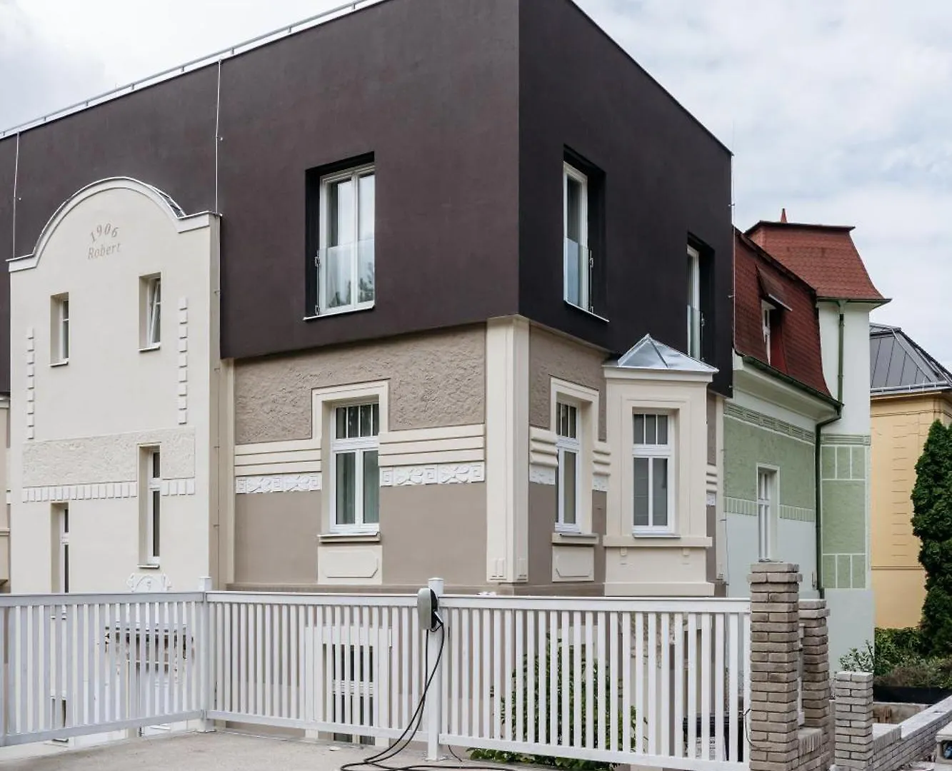 Prague Days - Luxurious Apartments In A Quiet Area Tjeckien