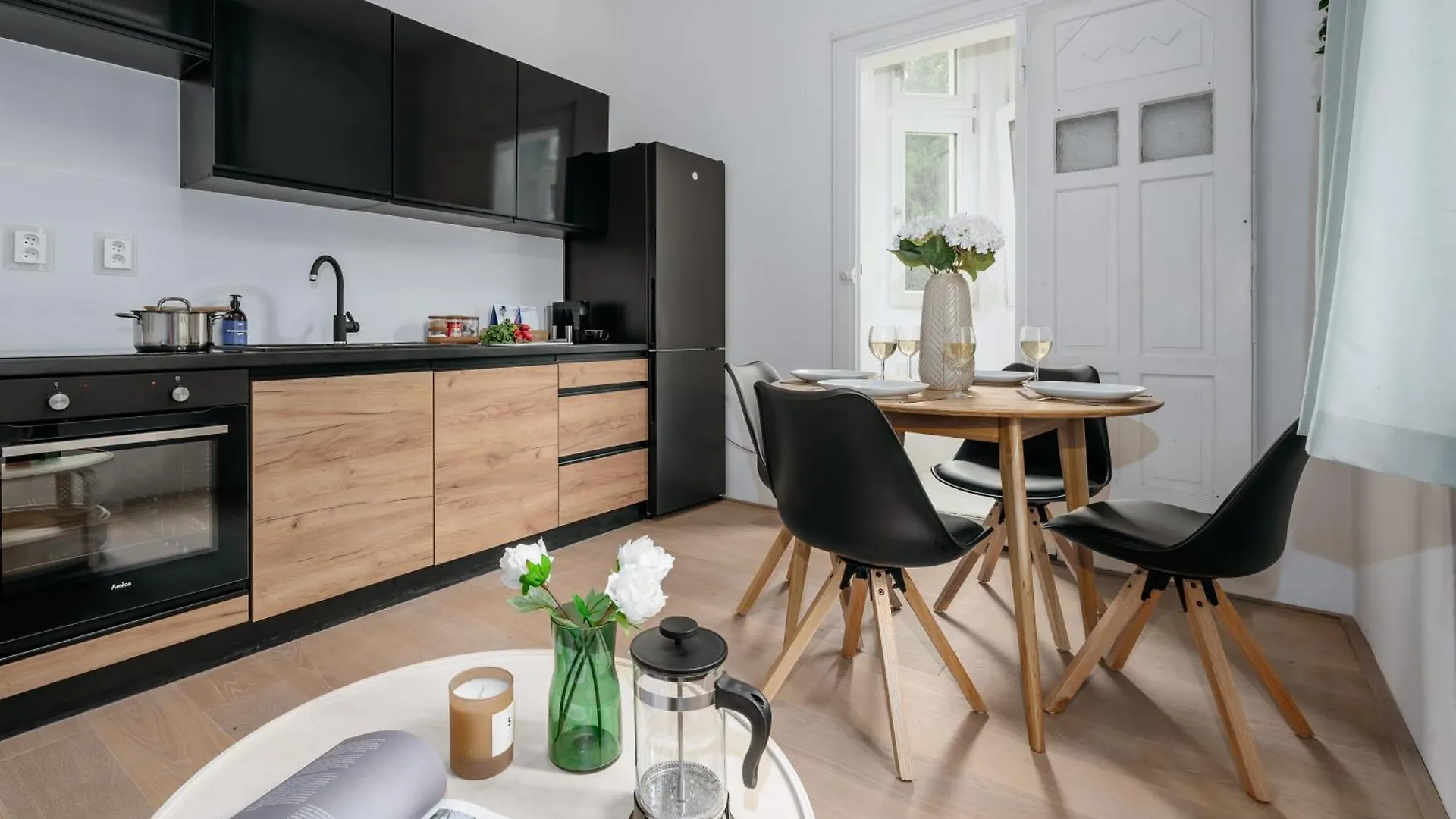 Prague Days - Luxurious Apartments In A Quiet Area